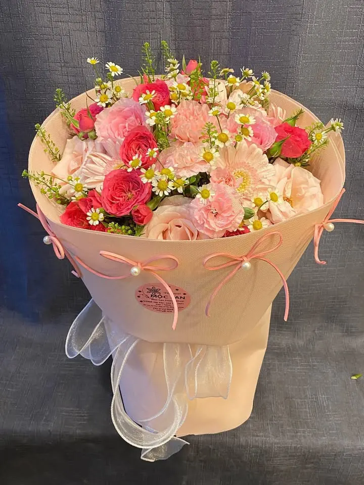 Ảnh 9 của Bó Hoa Mẫu Đơn - Hoa Tươi