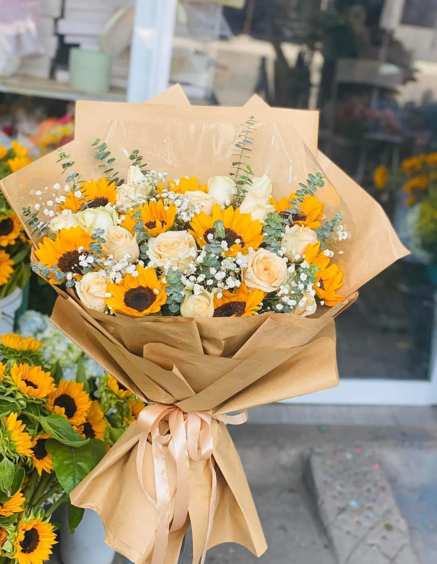 Ảnh 6 của Bó Hoa Hồng Phấn & Cúc Hồng & Hồng - Hoa Tươi