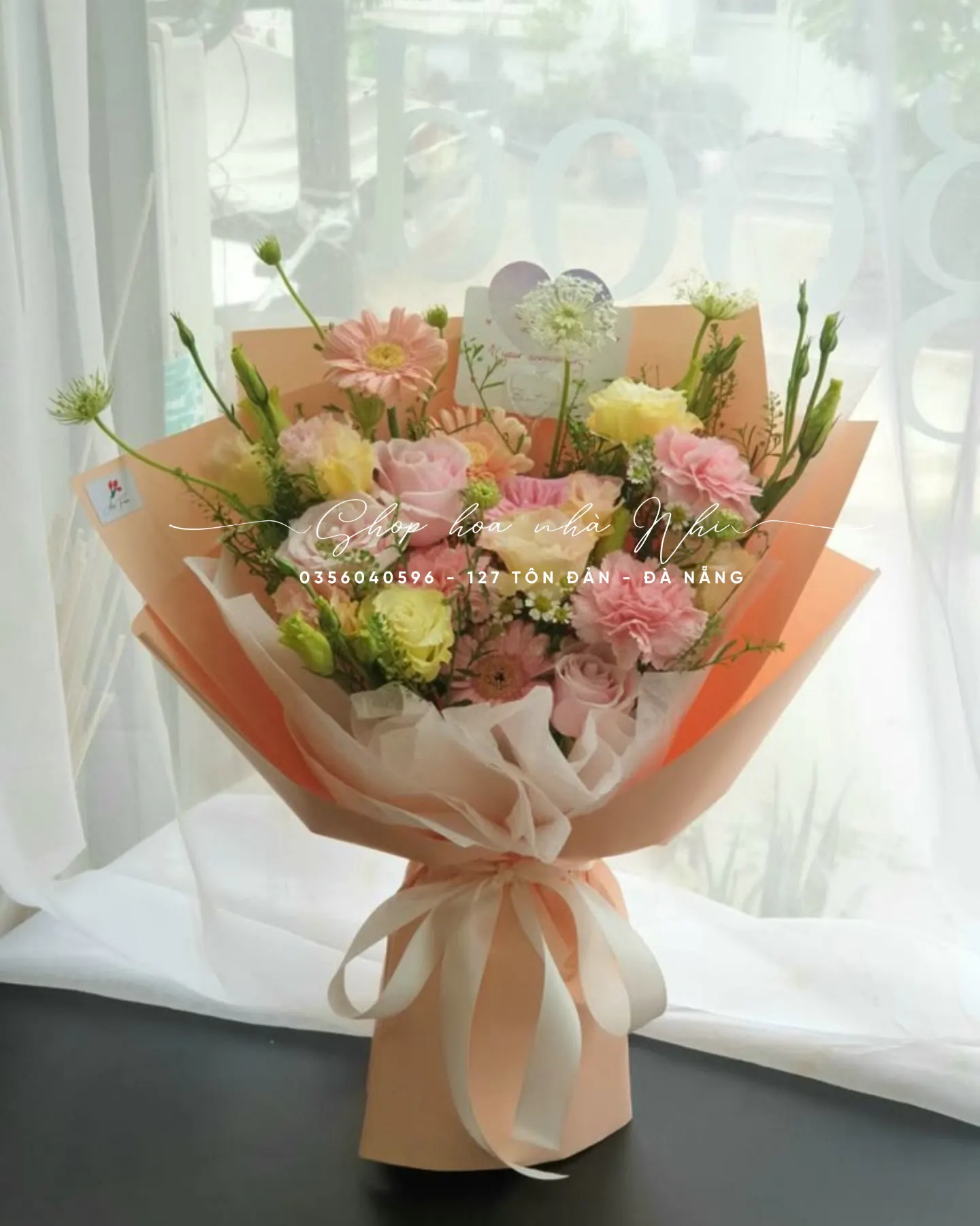Ảnh 10 của Bó Hoa Hồng Vàng & Lan Trắng & Hoa Baby - Hoa Tươi