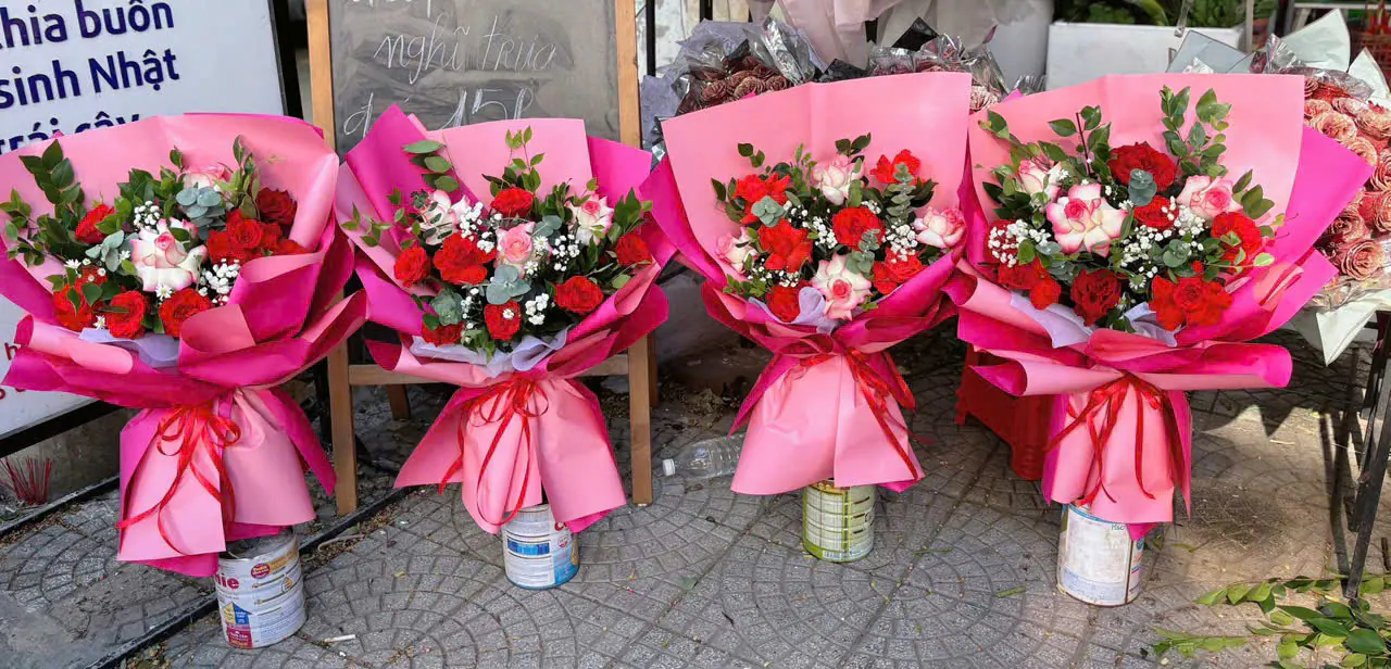 Ảnh 8 của Bó Hoa Hoa Tươi - Hoa Tươi