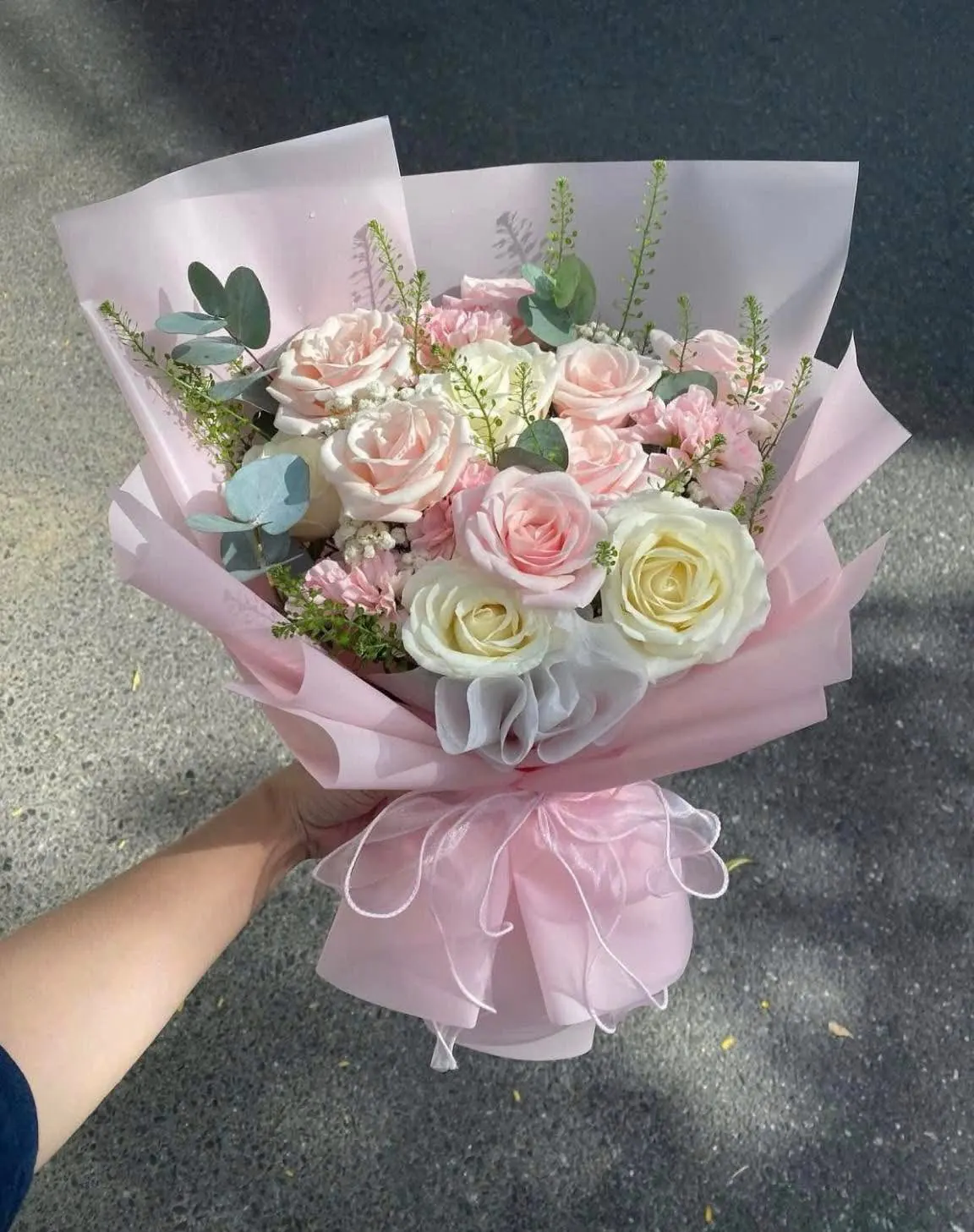 Ảnh 4 của Bó Hoa Hồng Đỏ & Hoa Baby & Hồng - Valentine