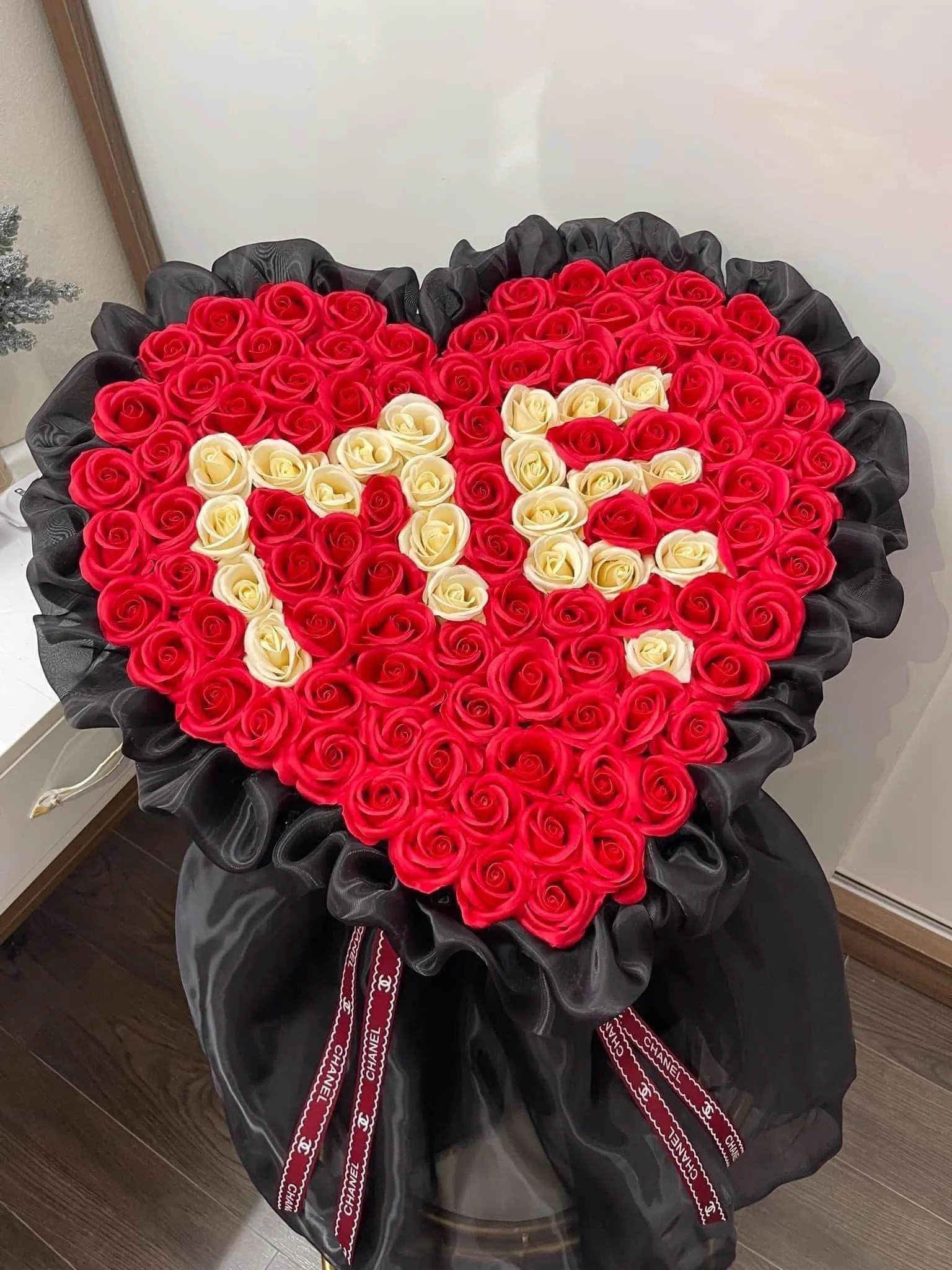 Ảnh 2 của Bó Hoa Hình Trái Tim Hồng Trắng & Hồng Đỏ & Hồng - Valentine