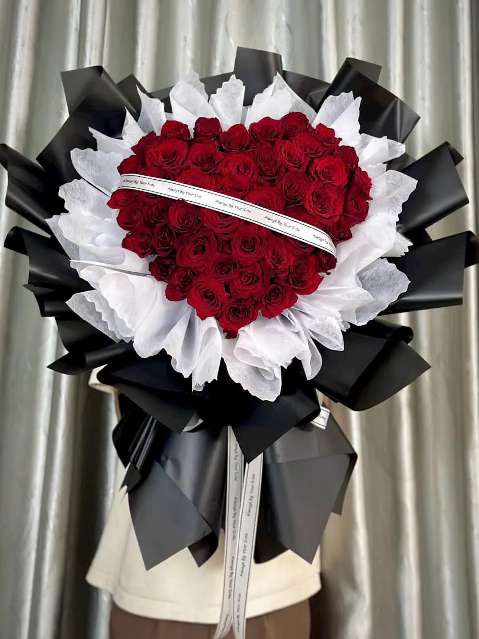 Bó Hoa Hình Trái Tim Hồng Đỏ & Hồng - Valentine