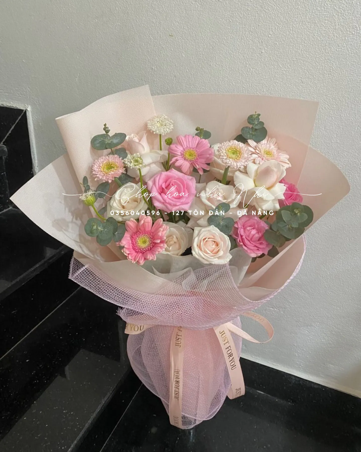 Ảnh 8 của Bó Hoa Hình Trái Tim Hồng - Valentine