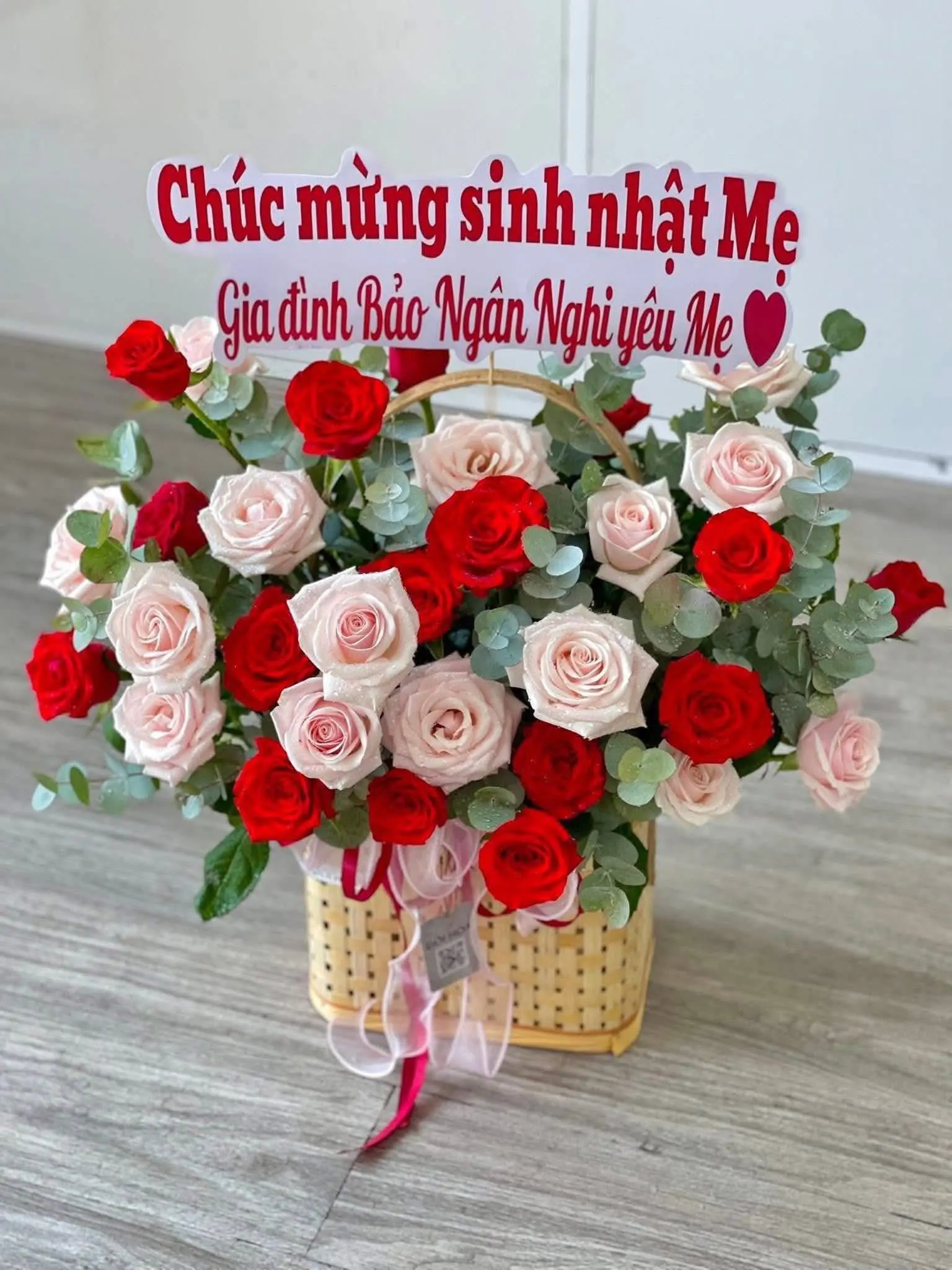 Ảnh 4 của Giỏ Hoa Cúc Họa Mi & Bạch Đàn - Sinh Nhật