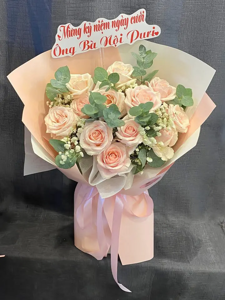 Ảnh 9 của Bó Hoa Hồng Trắng & Hoa Baby & Mẫu Đơn Trắng - Cưới Hỏi