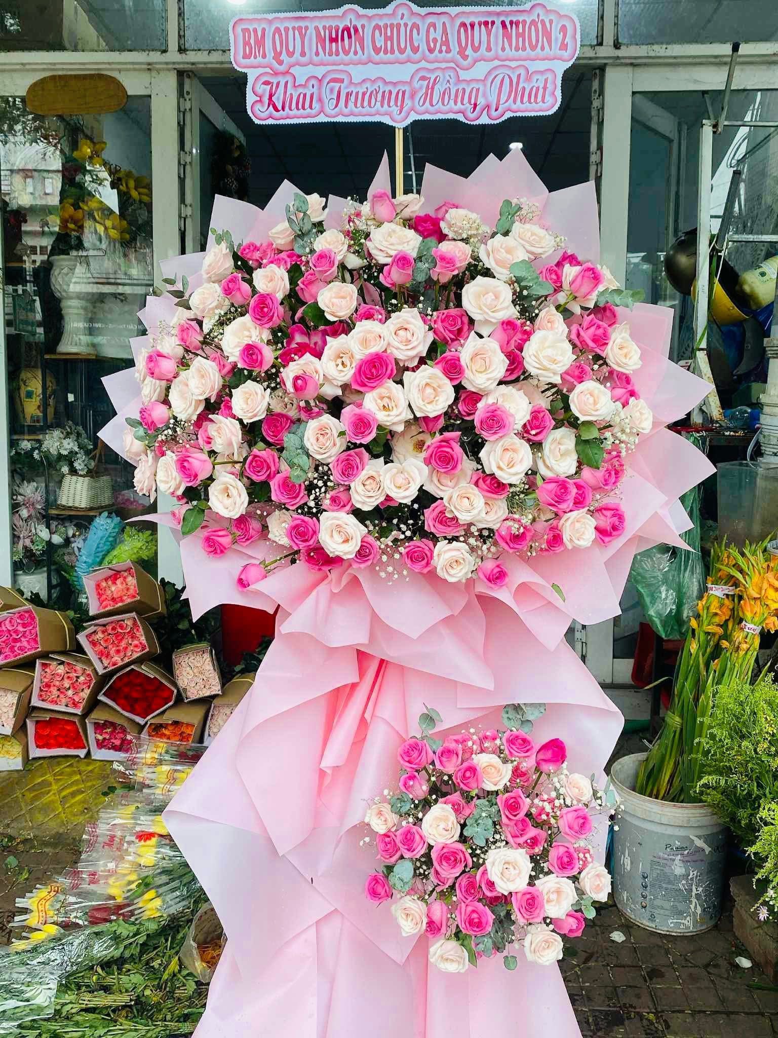 Kệ hoa hồng kem dâu & hồng đậm 2 tầng